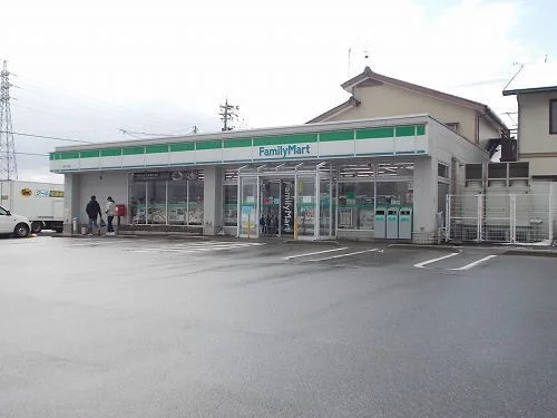 ファミリーマート 福井下馬店まで250m