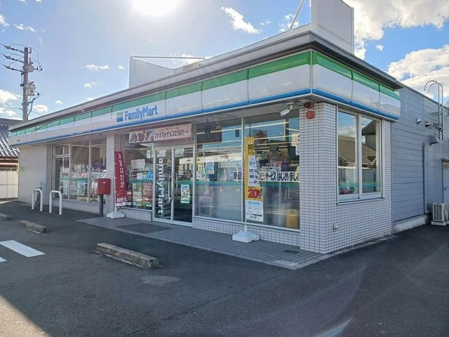 ファミリーマート　犬山南店まで310m