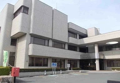 役場まで1200m