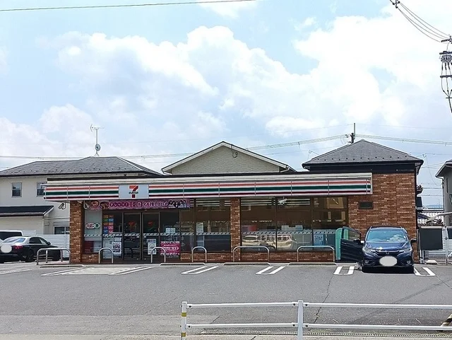 セブンイレブン草津野路老上店まで100m