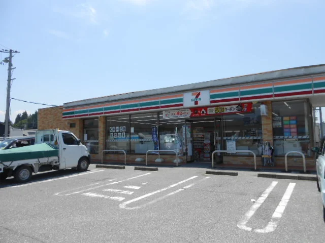 セブンイレブン多賀大社店様まで850m