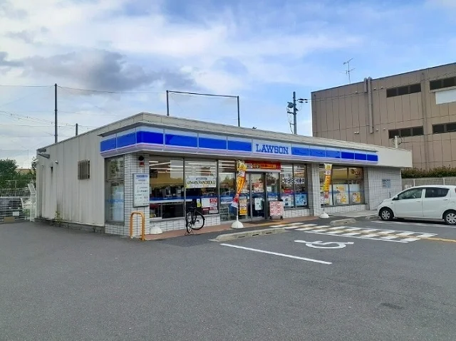 ローソン 久世殿城店まで170m