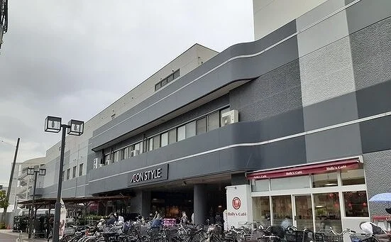 イオン様まで1000m