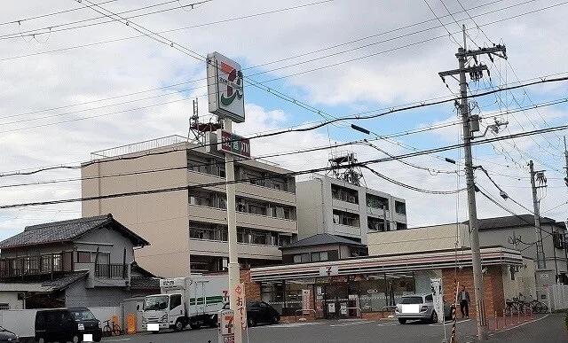 セブンイレブン様まで500m