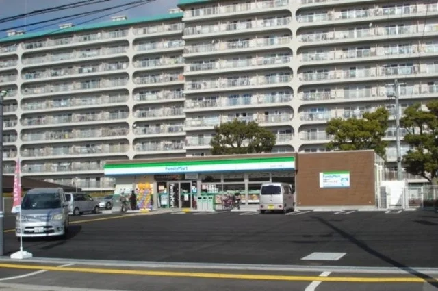 ファミリーマート宇野店まで280m