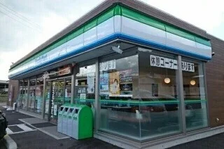 ファミリーマート有田川水尻店様まで50m