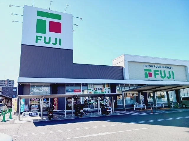 フジ古川椿店様まで280m