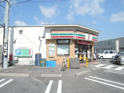 セブンイレブン中津店まで850m
