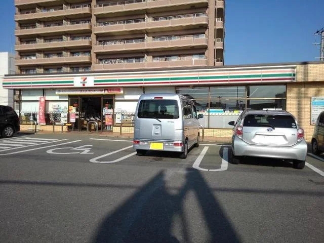 セブンイレブン博多井相田店まで600m