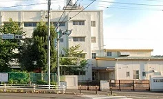 桂台小学校まで868m