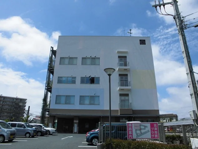 佐倉市志津出張所まで400m