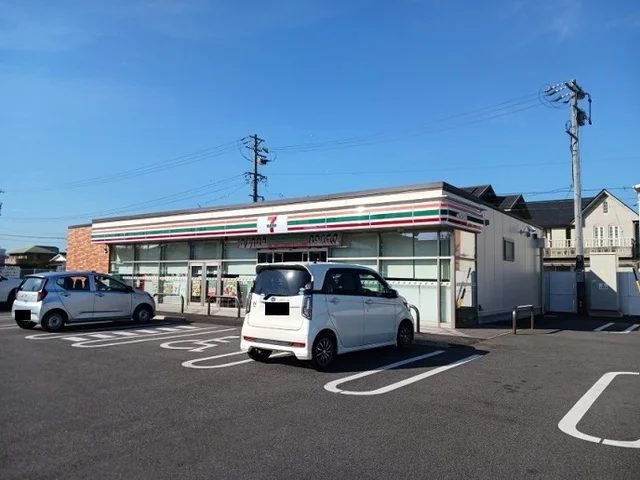 セブンイレブン道伯店まで200m