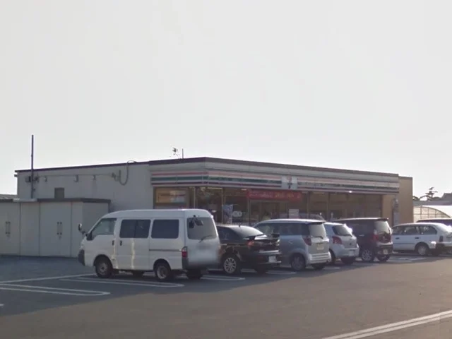 セブンイレブン浜松豊西店まで650m