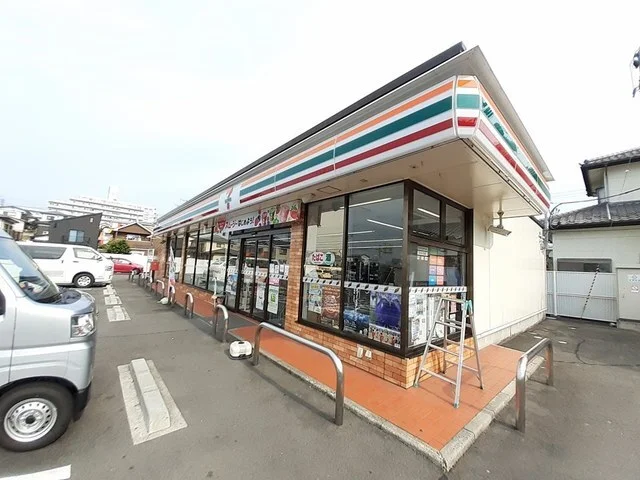 セブンイレブン多賀城中央3丁目まで450m