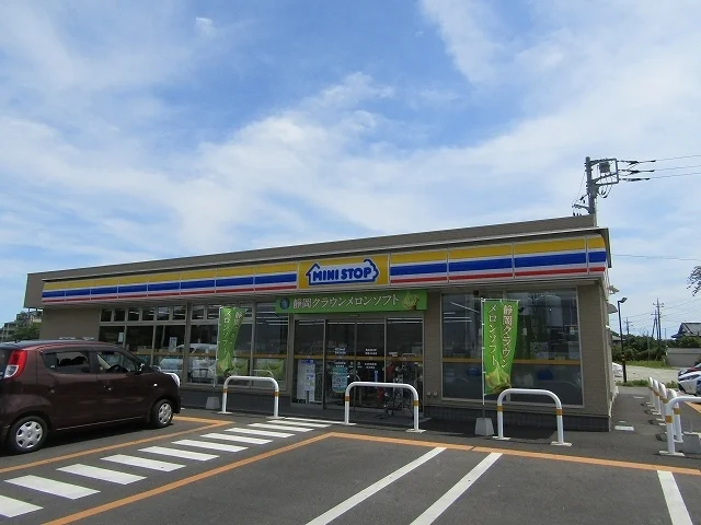 ミニストップ茂原ＪＤＩ前店まで1300m
