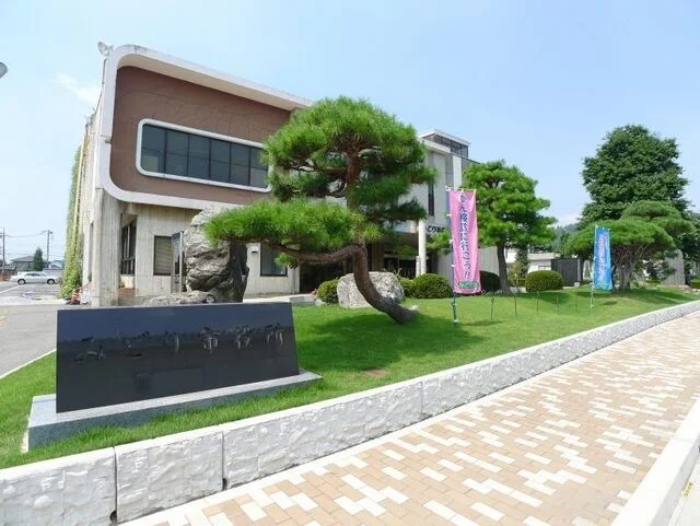 みどり市役所まで750m