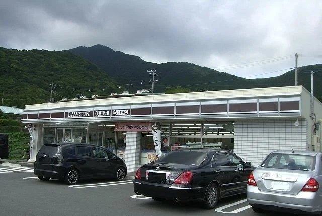 ローソン金時山店まで450m