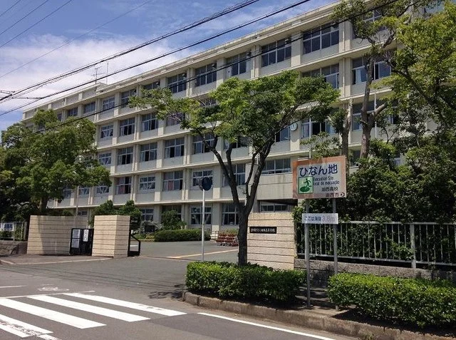 県立湖西高校まで450m
