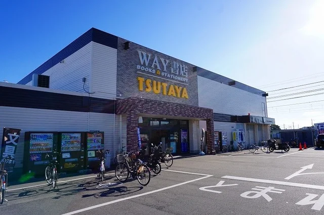 TUTAYA西明石店まで850m