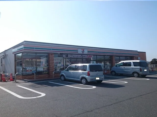 セブンイレブン　金光町佐方店まで450m