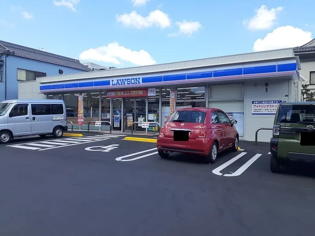 ローソン福山丸ノ内店まで680m