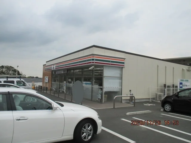 セブンイレブン宇部ひらき店まで400m