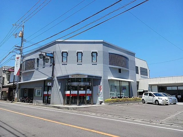 香川銀行香西支店さんまで1500m
