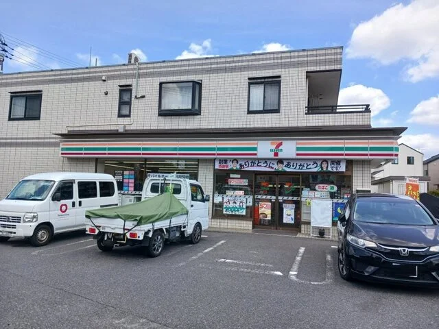 セブンイレブン柏中新宿店まで600m