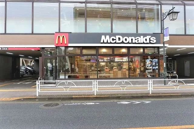 マクドナルド東村山店まで550m