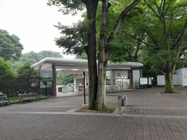 神代植物公園まで1100m