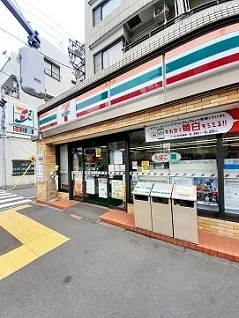 セブン-イレブン北区昭和町店まで10m