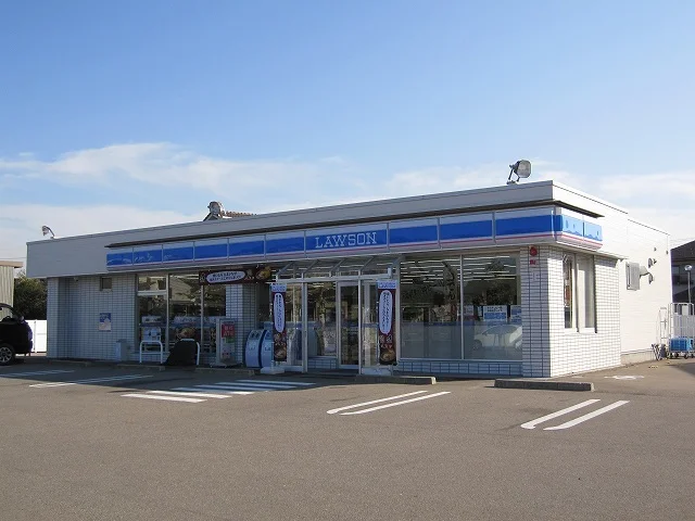 ローソンまで500m