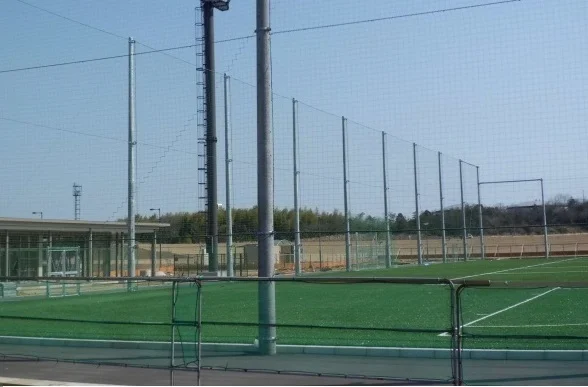 松阪市運動公園まで1100m