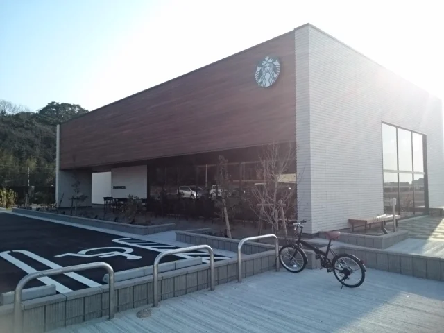スターバックスコーヒー玉造店まで1200m