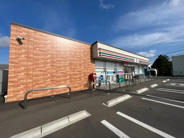 セブンイレブン岩沼二木２丁目店まで300m