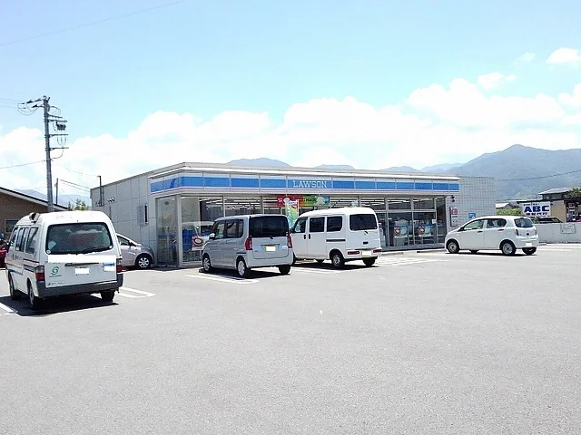 ローソン 笛吹石和万年橋店まで500m