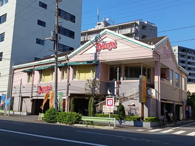 デニーズまで750m