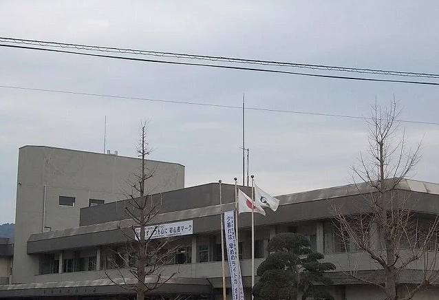 波方支所まで450m