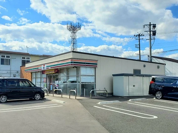 セブンイレブン大河原西桜町店まで700m