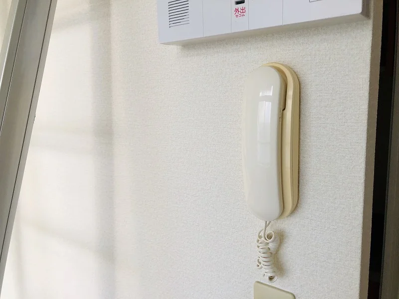 インターホン