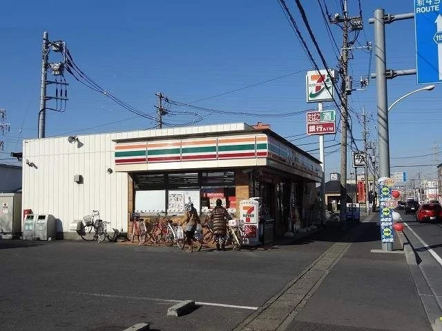 セブンイレブン八潮中央店まで500m
