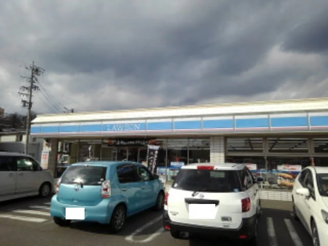 ローソン長野三輪六丁目店まで240m