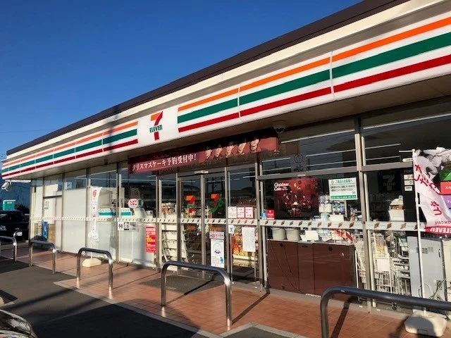 セブンイレブン川島河田町店まで750m