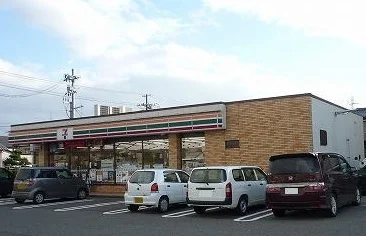 セブンイレブン分水学校町店まで450m