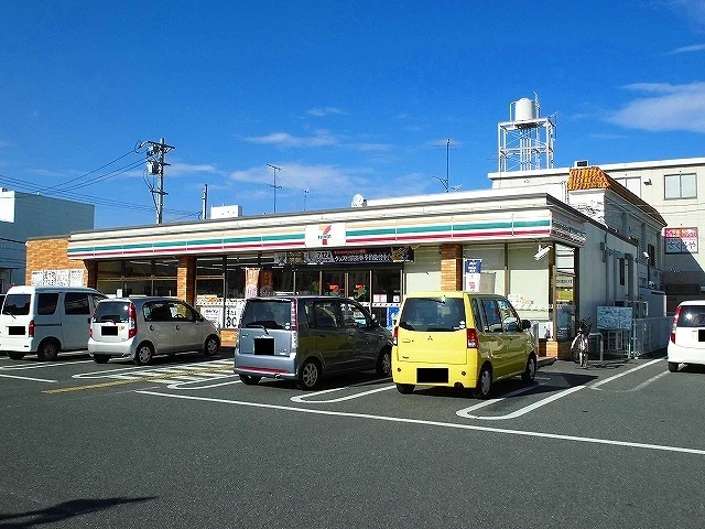 セブンイレブン福山春日1丁目店まで450m