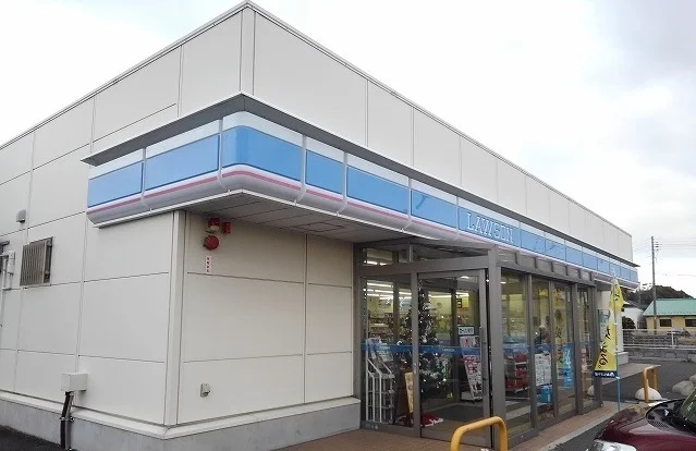 ローソン日計５丁目店まで500m