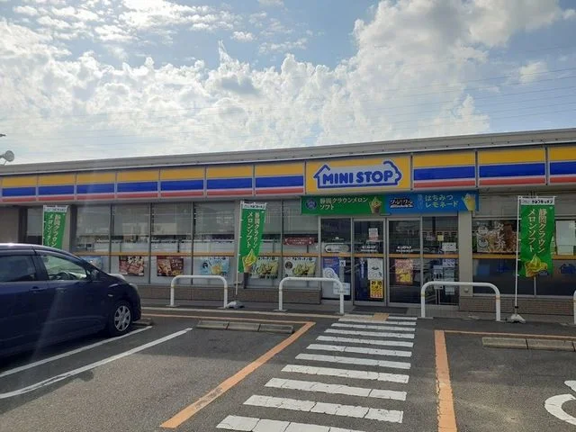 ミニストップ様まで436m