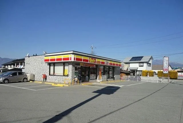 デイリーヤマザキ 山梨勝沼店まで300m