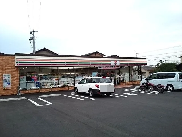 セブンイレブン　大分猪野店まで350m