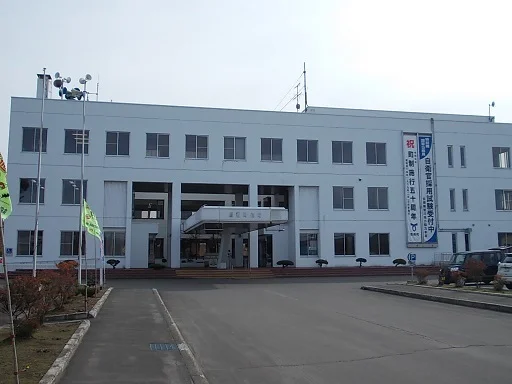 鷹栖町役場まで900m